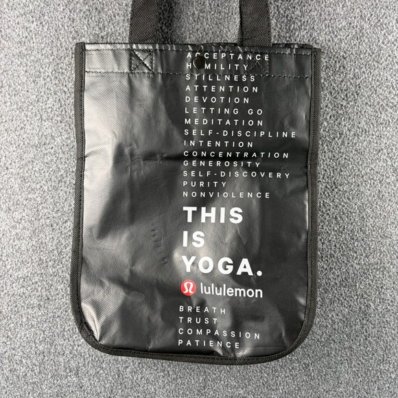 Lululemon Athleta Aerie Reusable Shopping Tote‎ Bags Red Black Mix Lot of 4 Used - Picture 3 of 9